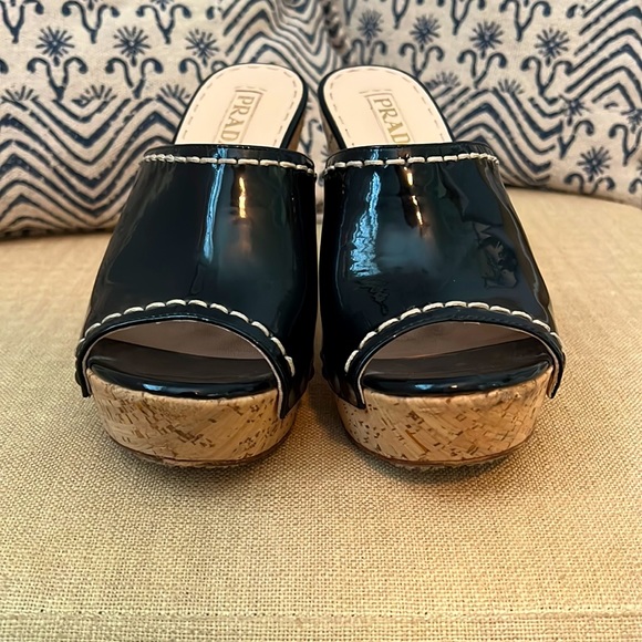 PRADA Black Patent Leather Mule Sandal With Cork Heel - Picture 3 of 8